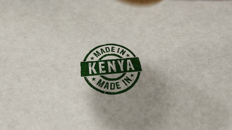 Timbro "Made in Kenya" e animazione in loop di timbratura.