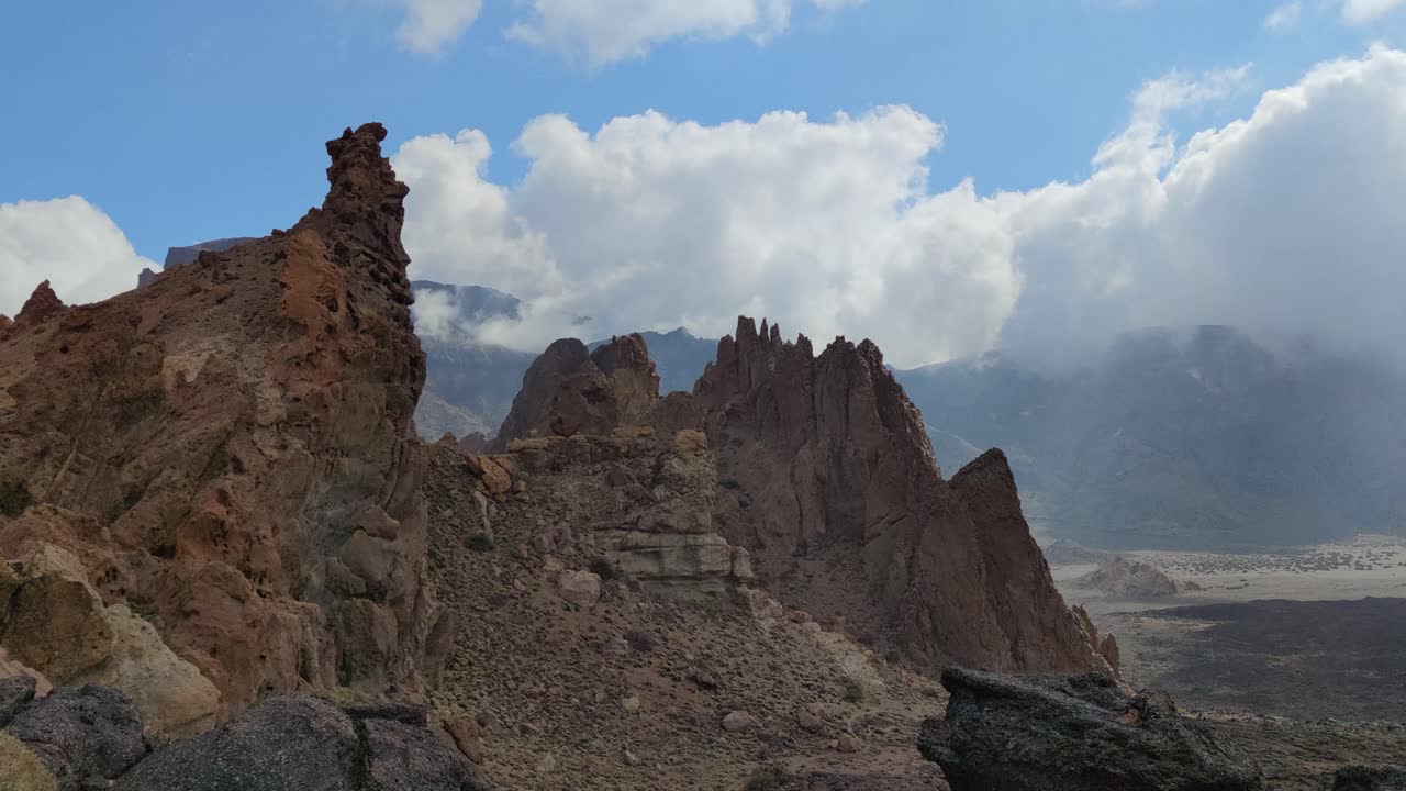 vista aérea de roques de garcía en el parque nacional en tenerife las islas canarias, españa