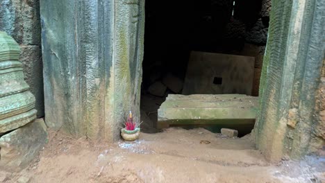 POV-inside-a-Prasat-Kraham-at-the-Koh-Ker-temple-in-Cambodia,-a-UNESCO-World-Heritage-site