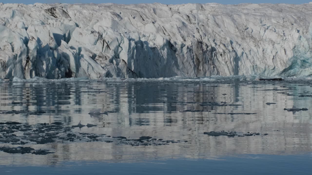 The Edge Of The Beautiful Breidamerjokull Glacier In Iceland On A Calm Sunny Day - Wide Shot