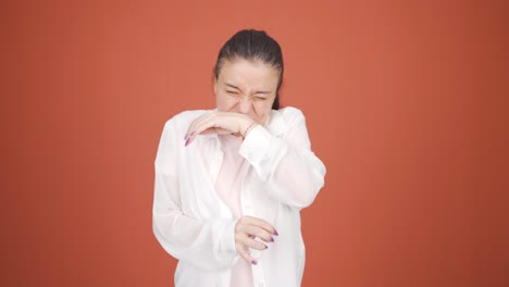 くしゃみをしている女性 ⁇ 患者 ⁇