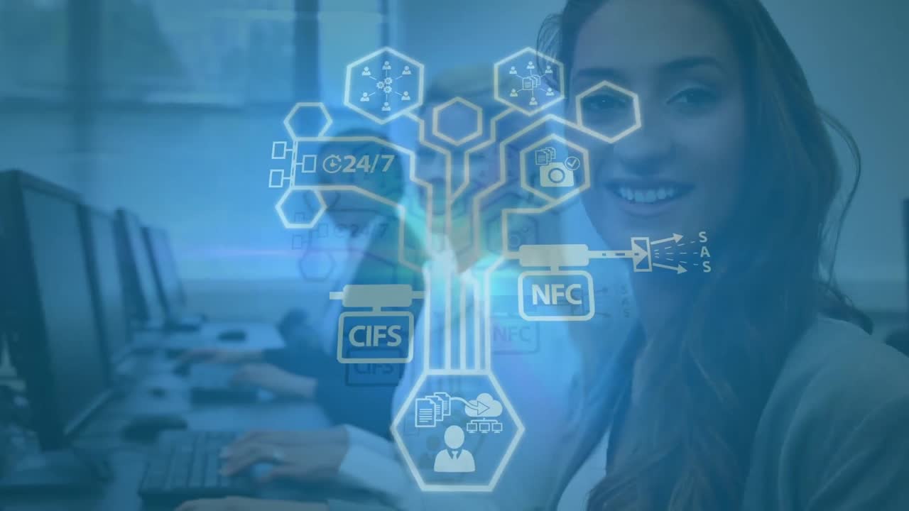 red de iconos digitales contra un equipo de ejecutivos de atención al cliente que trabajan en la oficina