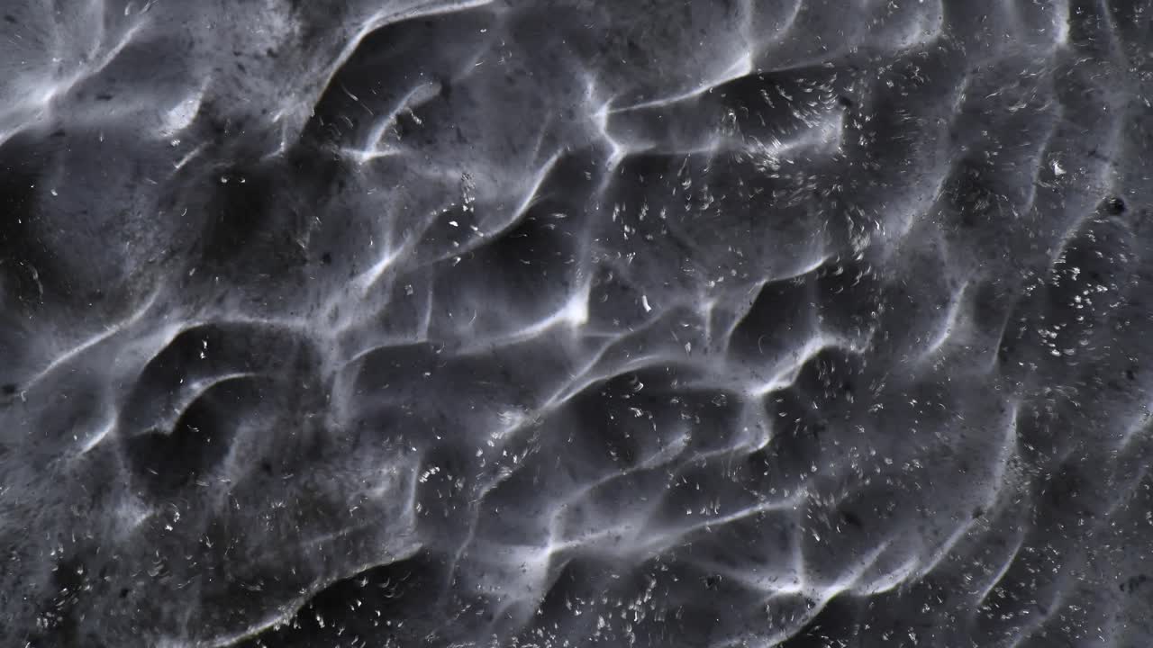 позвольте своим глазам немного остекленеть, и вы внезапно окажетесь в дзен-гипнотическом состоянии