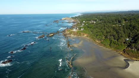 usa, or, yachats, elephant rock, 2024-11-28 - drone view of the far south end of elephant rock with houses on the right