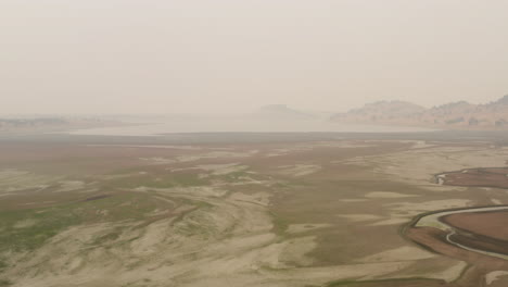 Aerial-view-of-dried-lake-at-Orlando-buttes