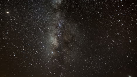 Startrail-Zeitraffersequenz-Der-Milchstraße-Im-Teide-Nationalpark-Auf-Teneriffa