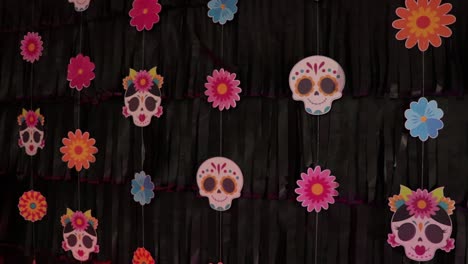 Cortina-Dia-De-Muertos