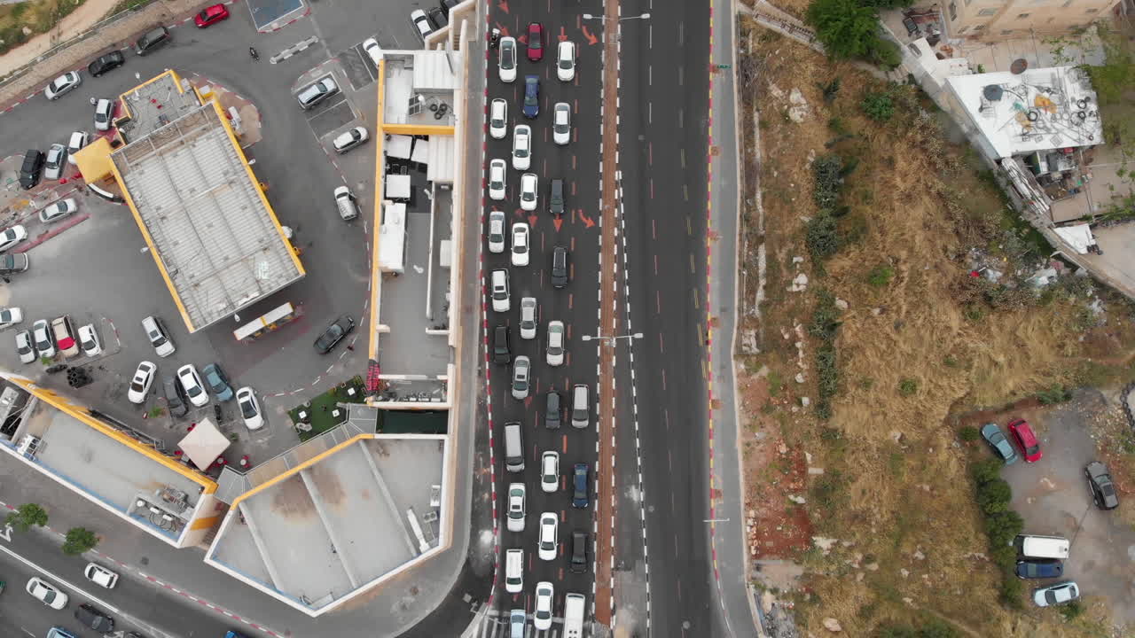 Traffic in North Jerusalem
