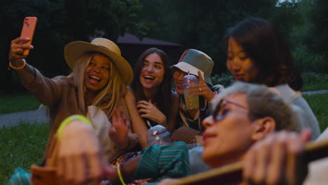 friends hanging out in the park