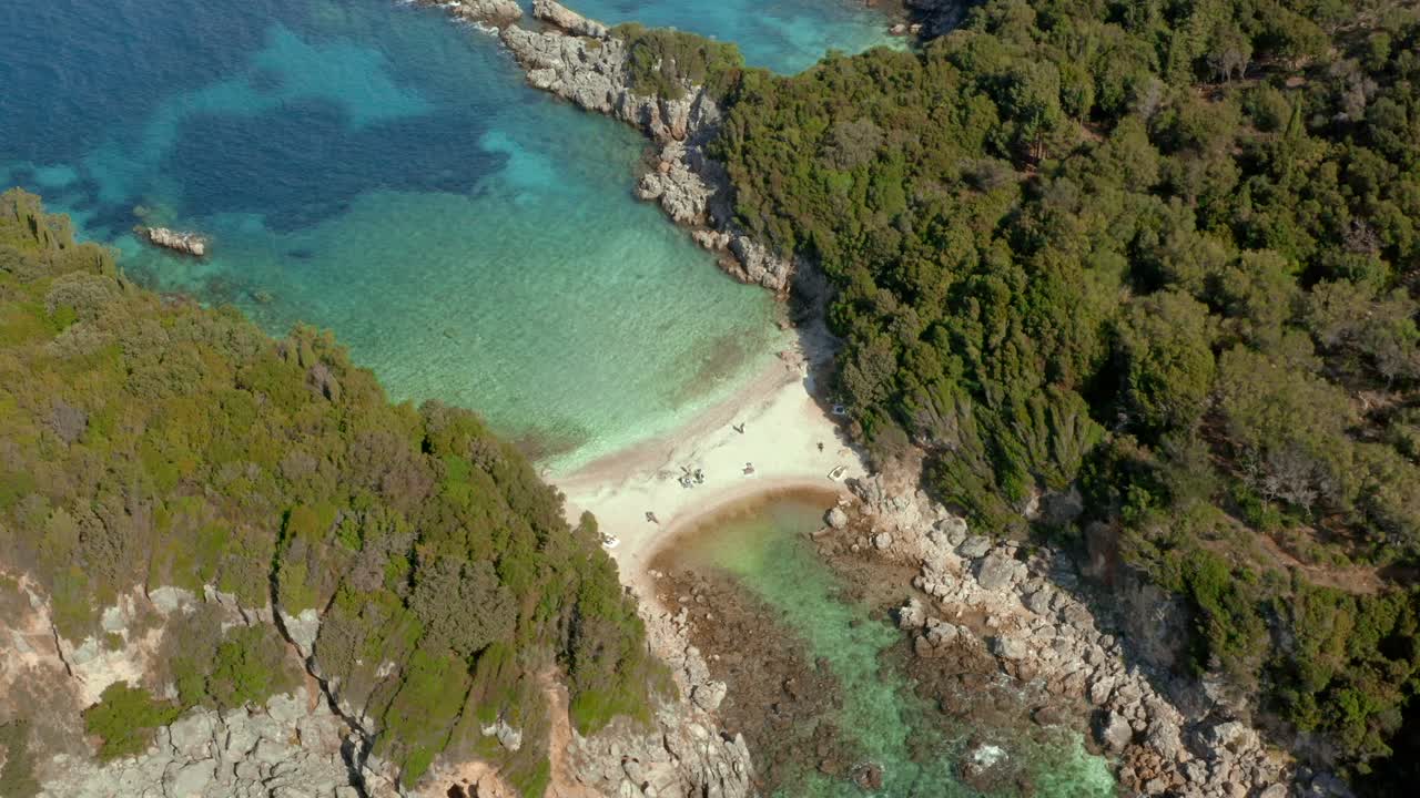 Vista Aerea della Splendida Destinazione Turistica della Grecia: Spiaggia di Limni, Corfù