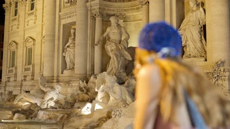 young student woman looking at fontana di trevi