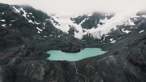 glaciers and llaguna de los témpanos in glaciar vinciguerra in ushuaia, tierra del fuego, argentina