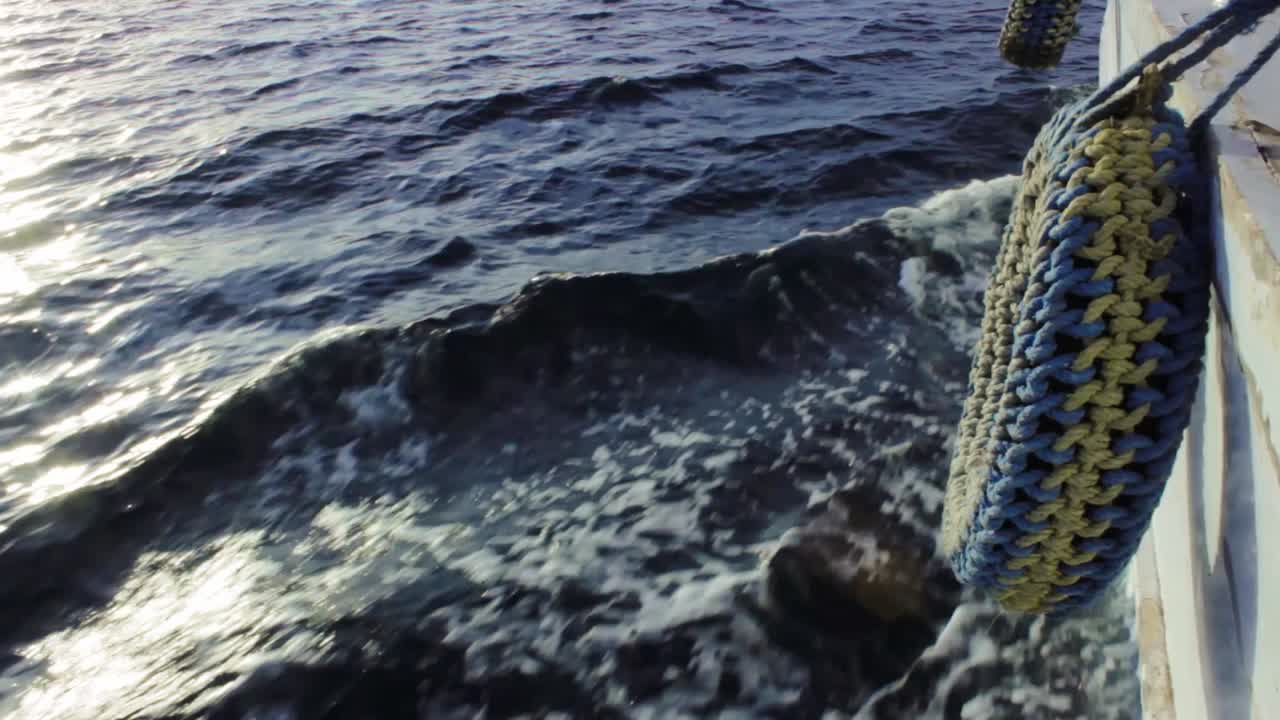 이집트에서 해가 지는 배와 함께 모험 드라이브