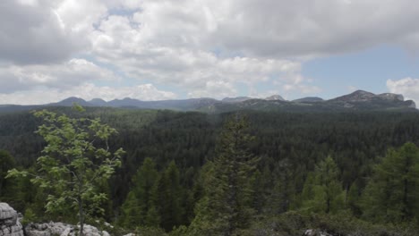 Some-footage-shot-during-a-daily-hike-in-Altopiano-dei-Sette-Comuni,-Veneto,-Italy