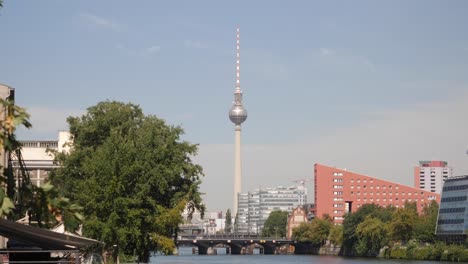 fernsehturm de berlín