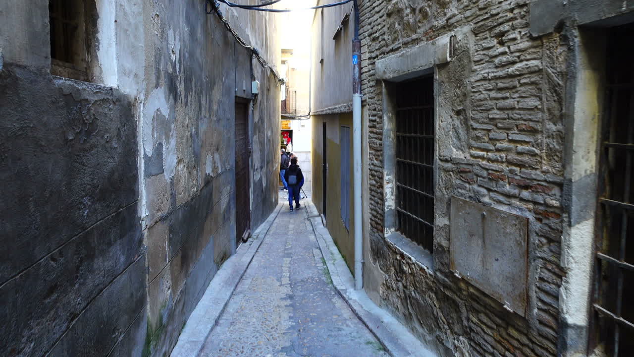 Strade di Toledo, Spagna. Riprese in movimento
