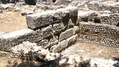 Butrint,-Albania,-Ruinas-De-Cimientos-De-Edificios-Residenciales-Romanos