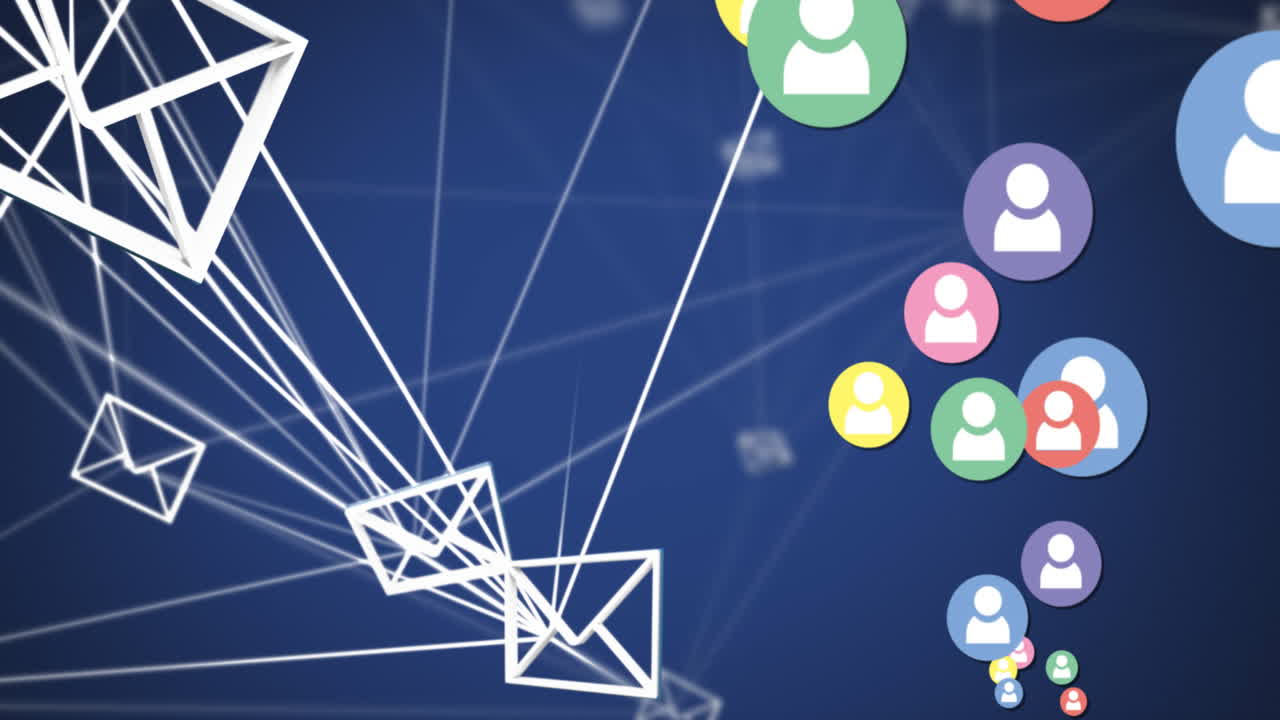 파란색 배경의 메시지 아이콘 네트워크에 대해 떠다니는 여러 프로필 아이콘