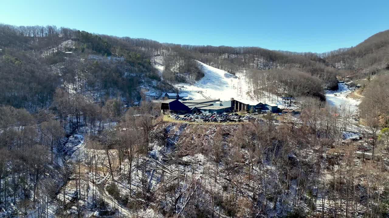 aerial push in to ober mountain ski area in gatlinburg tennessee