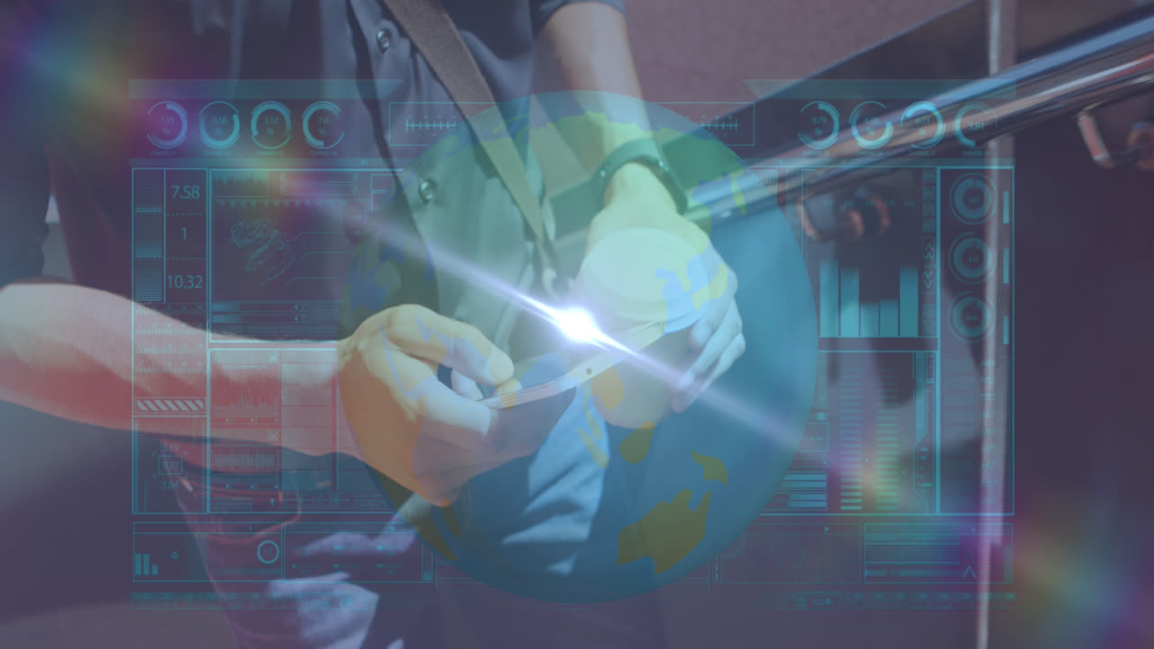 스마트폰을 사용하는 백인 남자의 손에 대한 데이터 처리 애니메이션