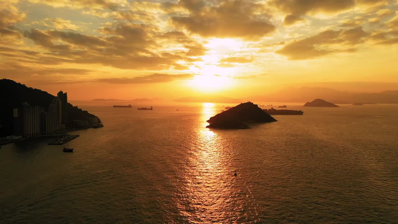 사이 완, 홍콩 섬, 중국 근처 섬에 일몰