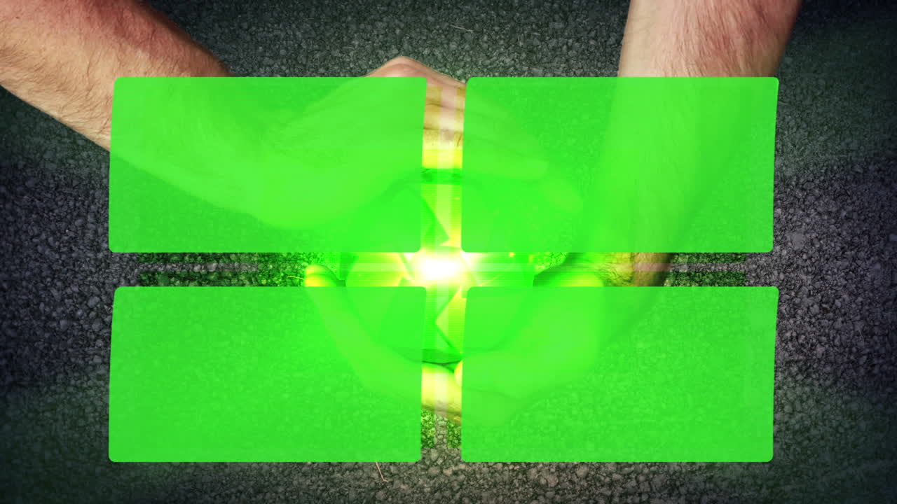 manos con un símbolo de reciclaje