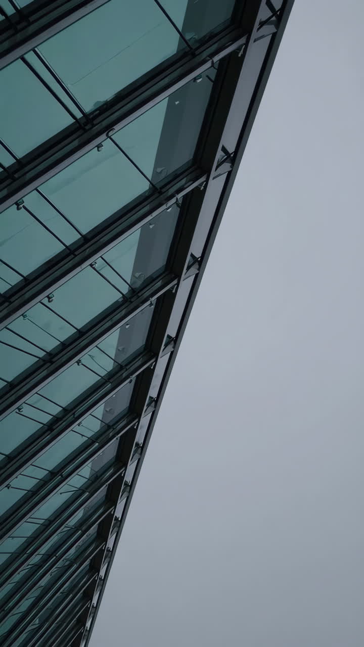 Detalle de la fachada de un edificio moderno