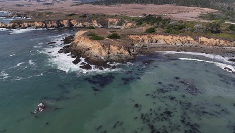 View of the Pacific Ocean in California&#039;s Central Coast