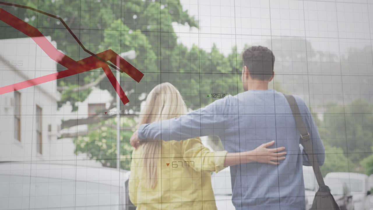 анимация падающих графиков с числами над счастливой кавказской парой, идущей по улице.