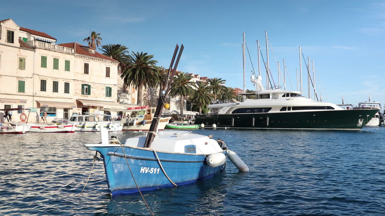 порт хвар 4k 00