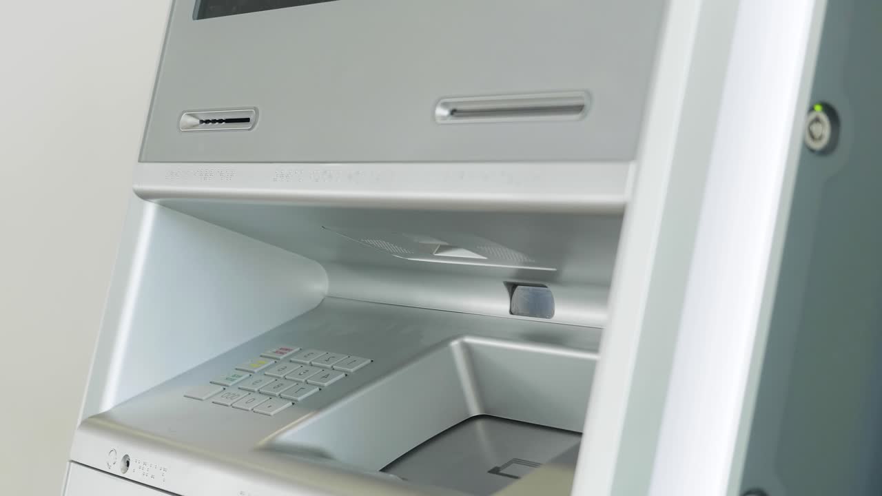 Primo piano di un bancomat