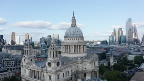 Fly-around-old-Anglican-cathedral-on-Ludgate-Hill.-Historic-religious-Saint-Pauls-Cathedral.-Modern-skyscrapers-in-background-making-architectural-contrast.-London,-UK