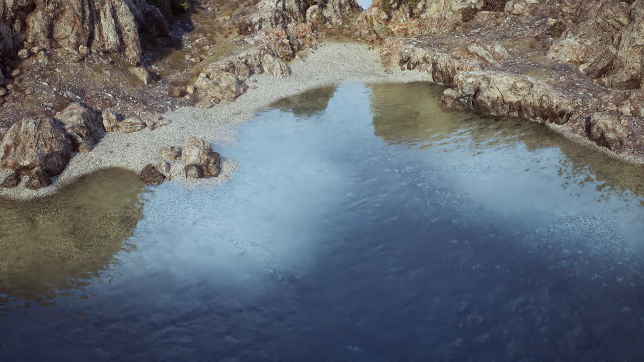 воздушный вид на спокойный пляж