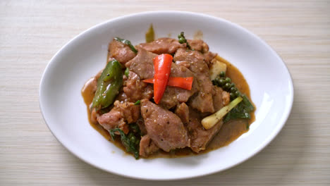 stir-fried black pepper with duck - asian food style