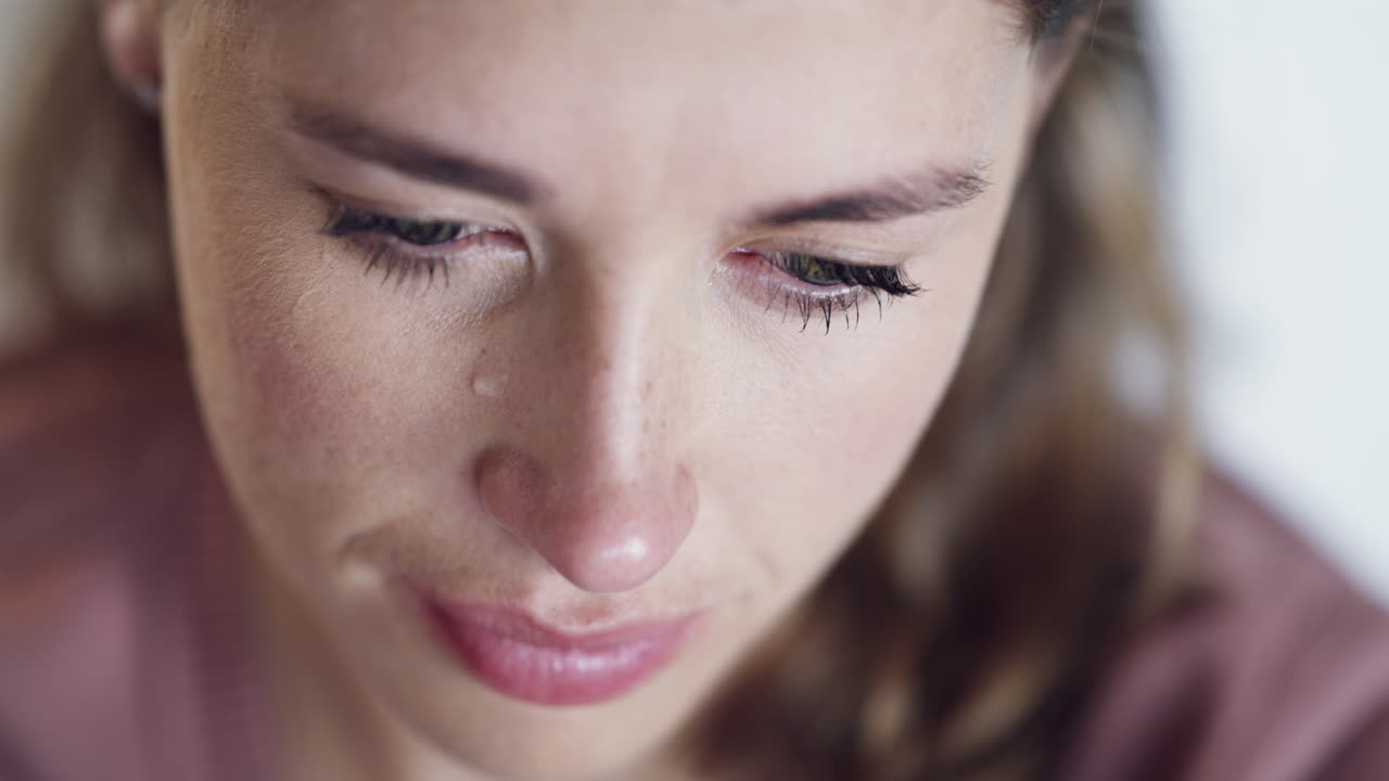 상처받고 마음이 아파서