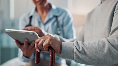 consulta con el médico y el paciente
