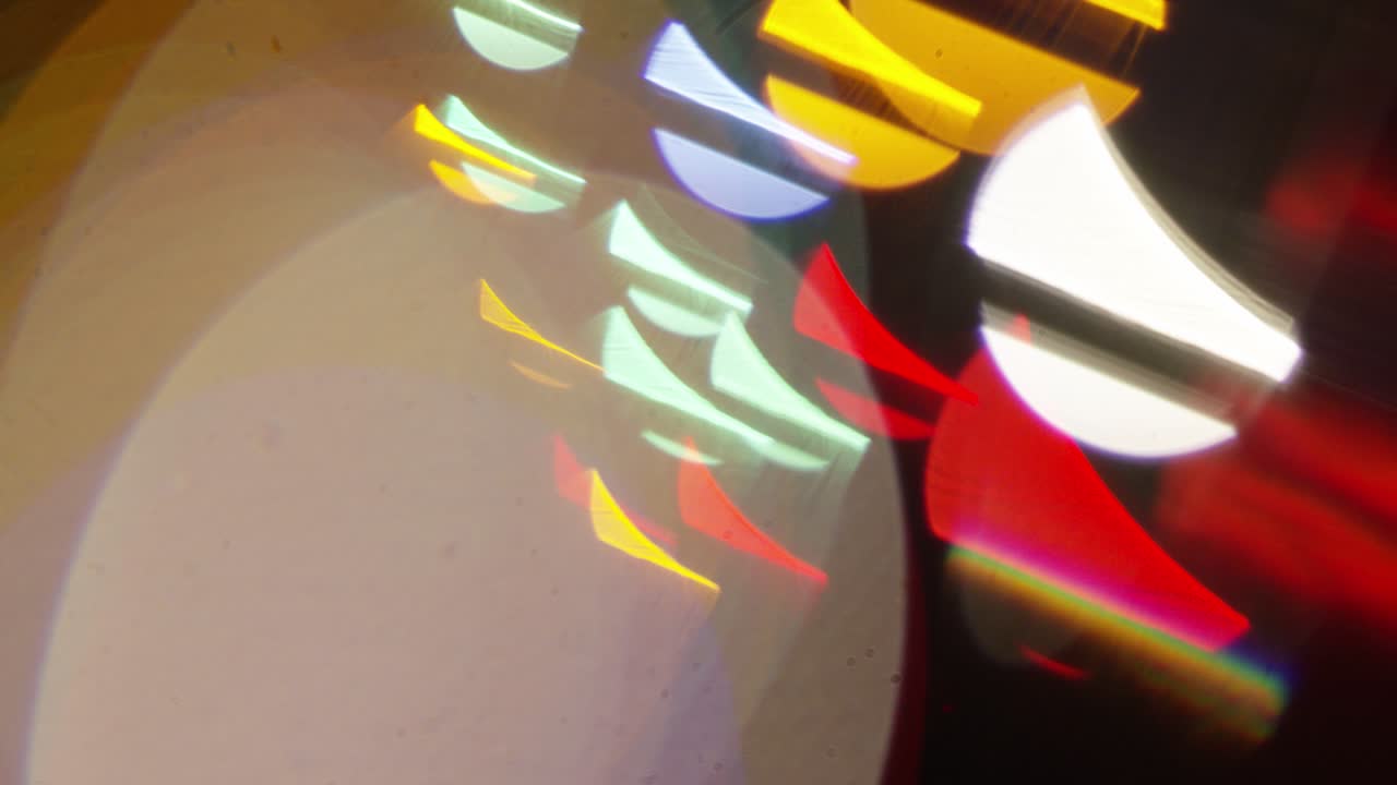 꽃걸이, 반이는, 초점 밖과 초점