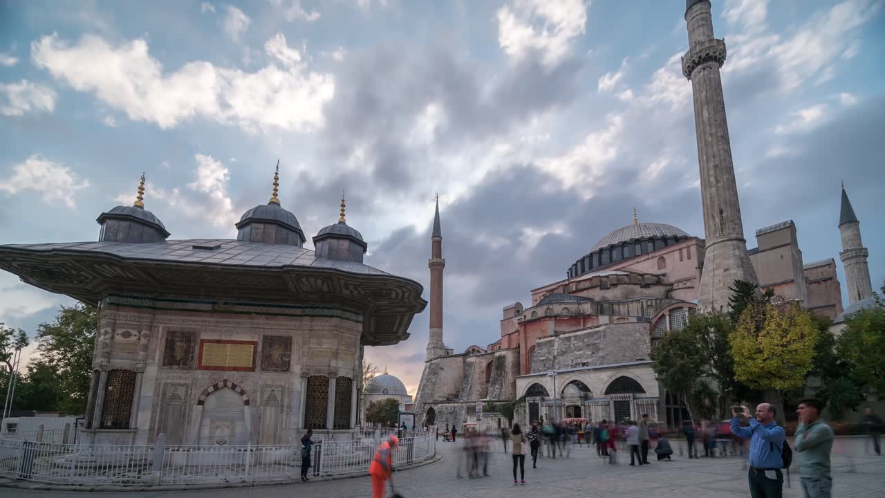 Timelapse video of the Hagia Sophia Mosque and former Library and Tomb in Istanbul Turkey