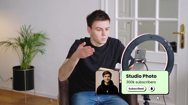 Giovane uomo che registra un video con smartphone e ring light