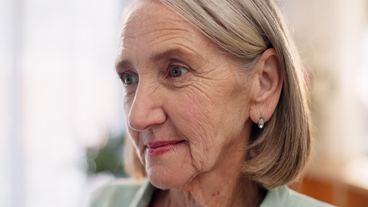 retrato de una mujer mayor