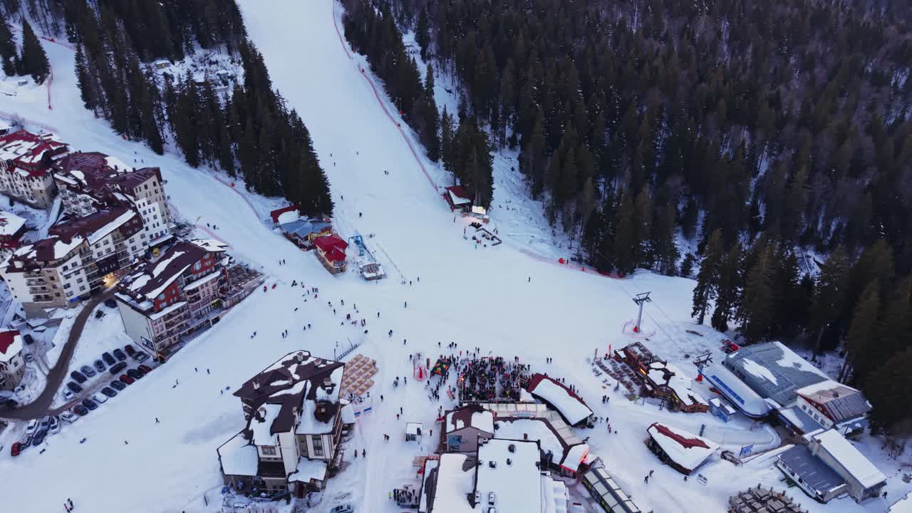 Talviaktiviteetit Bulgarian Karpaateilla houkuttelevat monia vierailijoita