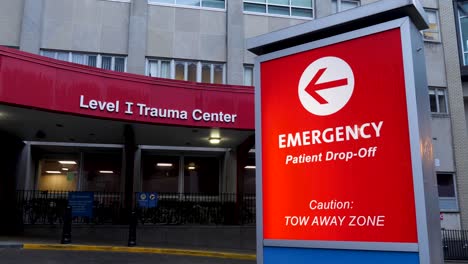 Level I Trauma Center and emergency signs at the entrance