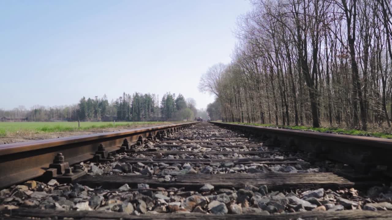 철도 트랙 - 역사적 관점