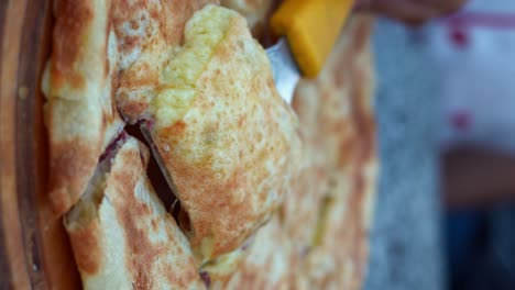 delicious cheesy flatbread pizza