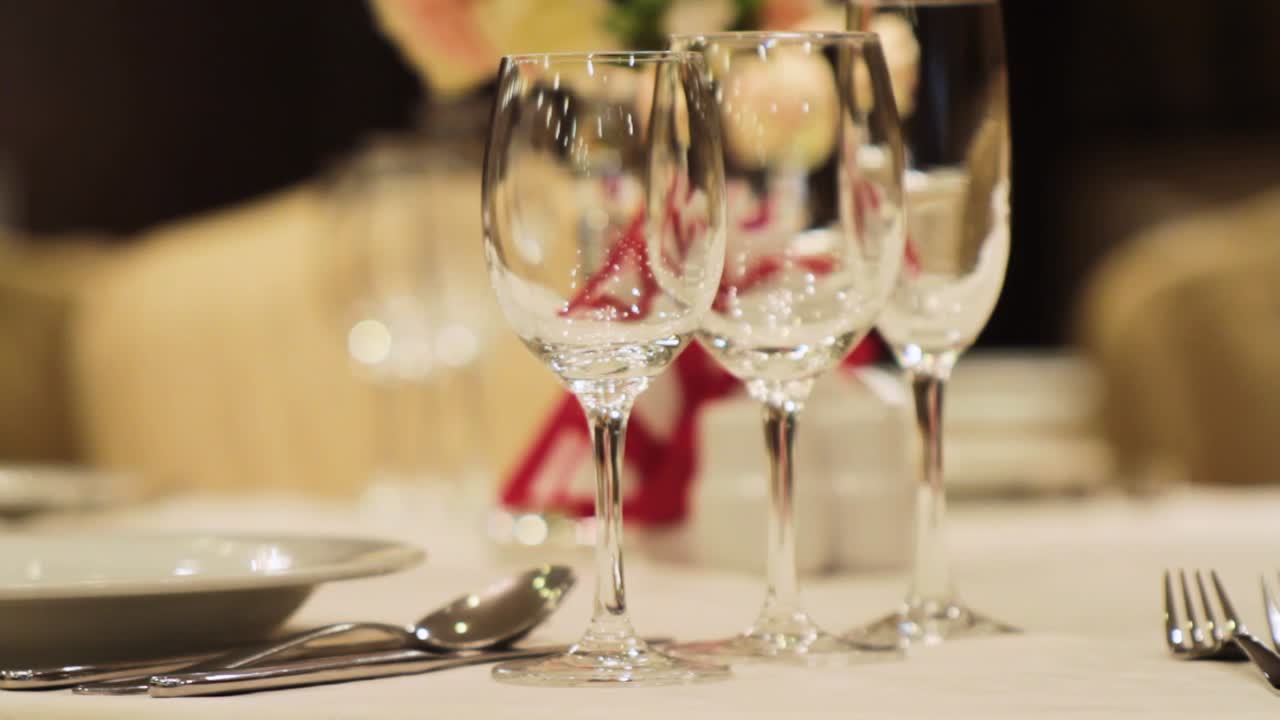 우아한 테이블 세팅