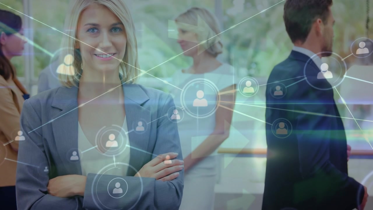 Animazione di una rete di connessioni su diversi professionisti che usano cuffie telefoniche.