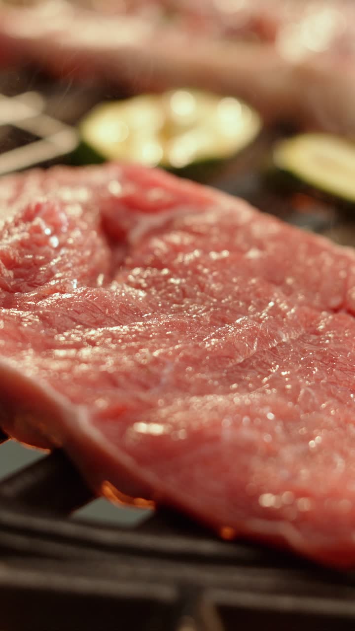 Daging di atas panggangan