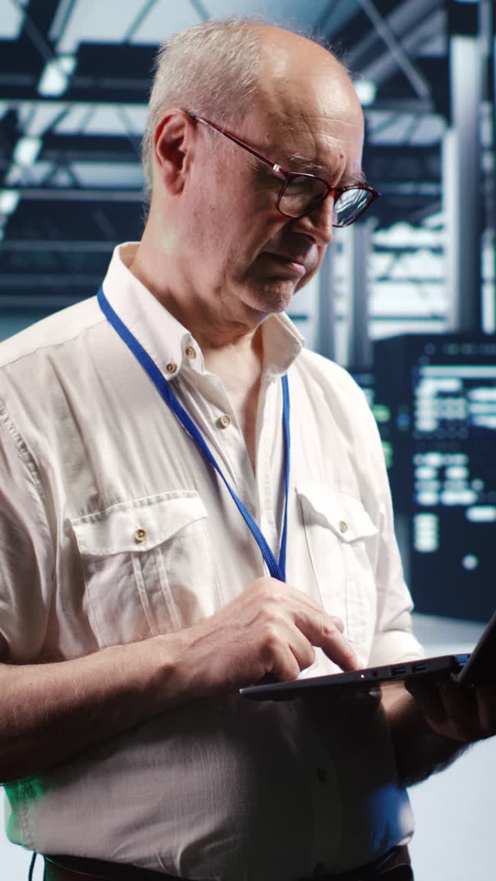 Vertical Engineer does server hub management