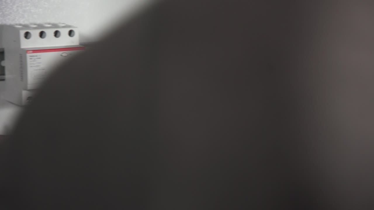 mantenimiento de paneles eléctricos