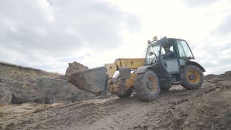 trabajos de excavación con tractores, compactación del suelo